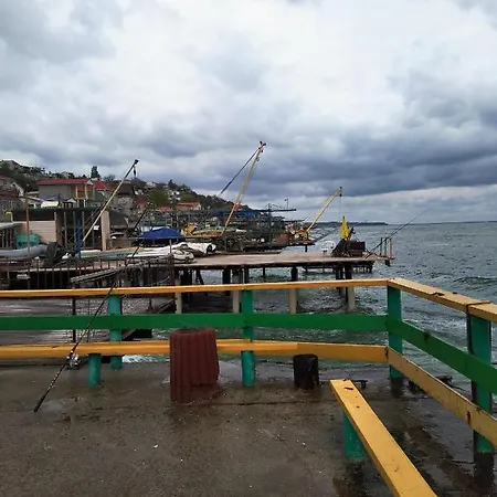 домик у моря, 121 причал совиньон Апарт-готель